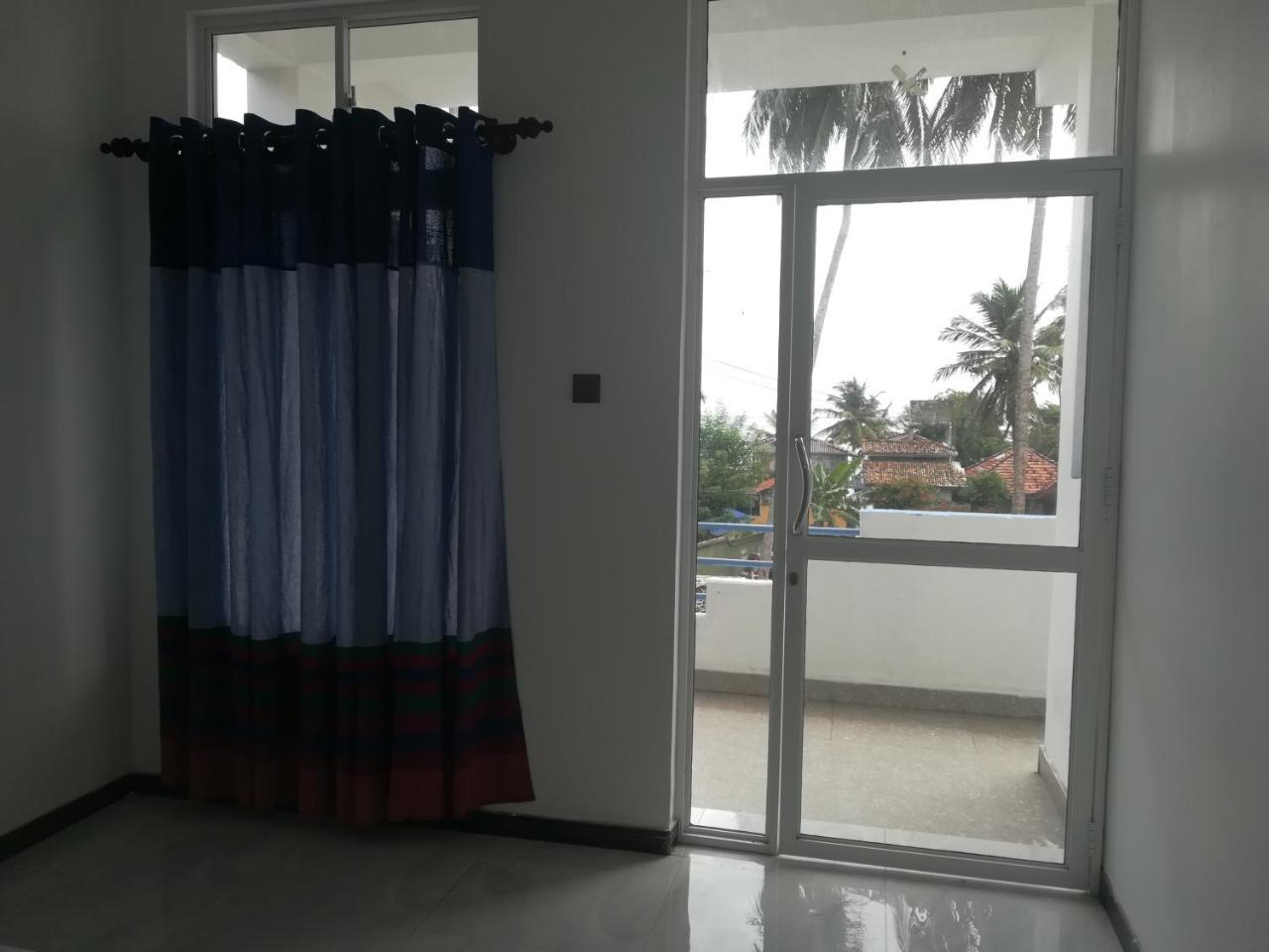 Moon Light Guest Bed & Breakfast Mirissa Exterior photo