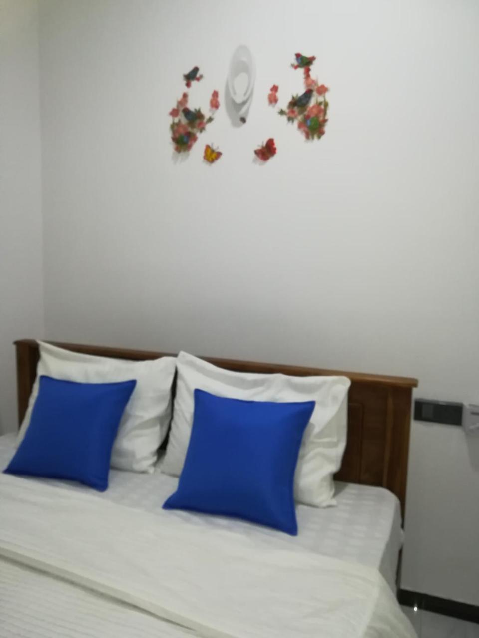 Moon Light Guest Bed & Breakfast Mirissa Exterior photo
